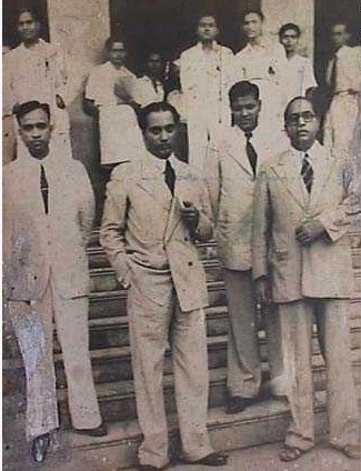 Ambedkar (right) with the physicist Homi Bhabha (centre) and colleagues at Siddharth College, Bombay, where Ambedkar had invited him. Commons dates this to 1946.