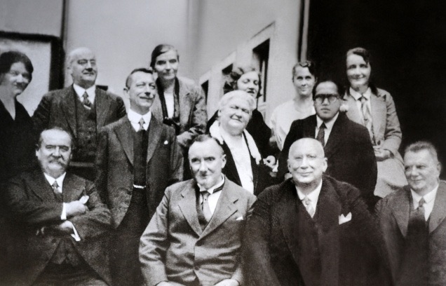 Ambedkar (first from right in the second row) with his professors and friends from the London School of Economics and Political Science, 1916–17.